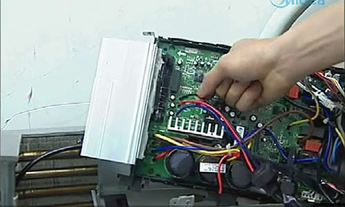 平塘美的空调电话是多少